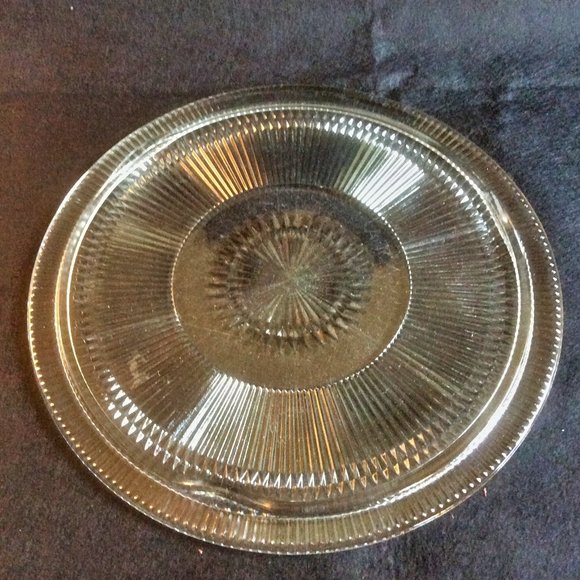 Glass Round Serving Platter with Legs Vtg Cake Stand Elegant Dessert Display - Picture 5 of 5